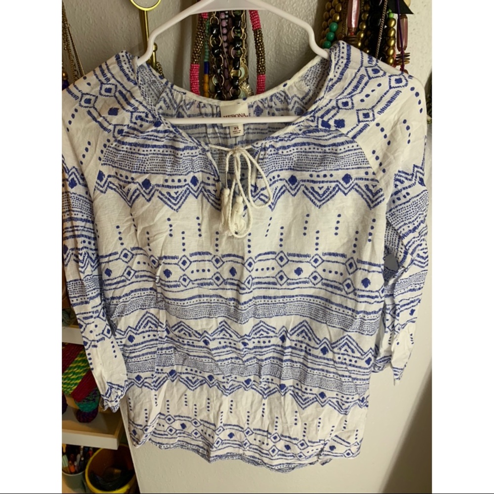 Merona blue & white blouse xs